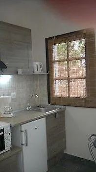 Agnanti Aparthotel