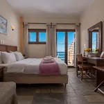 מלון דירות Agnanti 2*