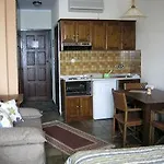 מלון דירות Agnanti